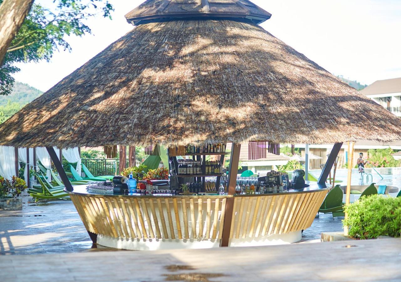 Tag Resort Корон Екстер'єр фото